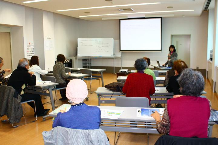 認知症サポーター研修と介護保険説明会