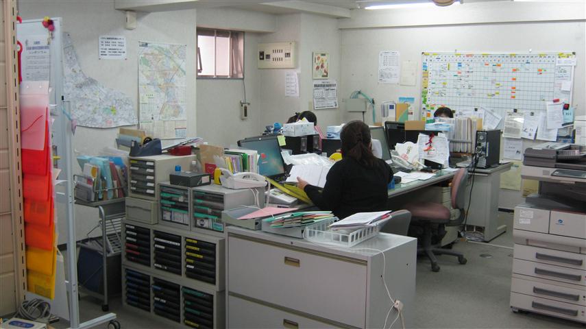 事務所内