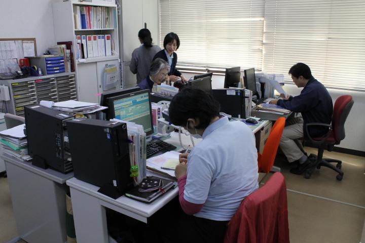 事務所の様子